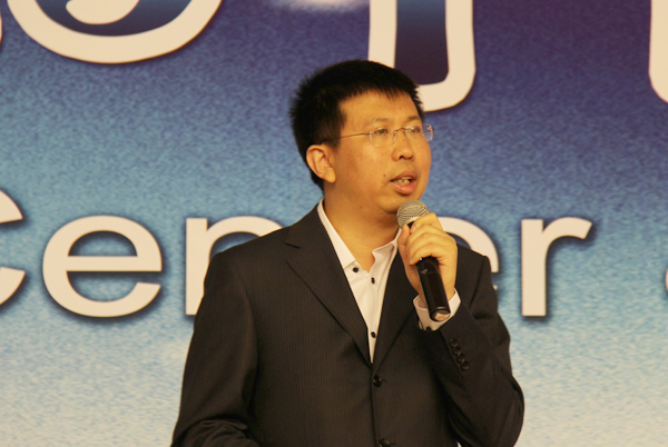 �����|�����������Ƅӻ�(li��n)�W(w��ng)�r���ĺ������İl(f��)չ